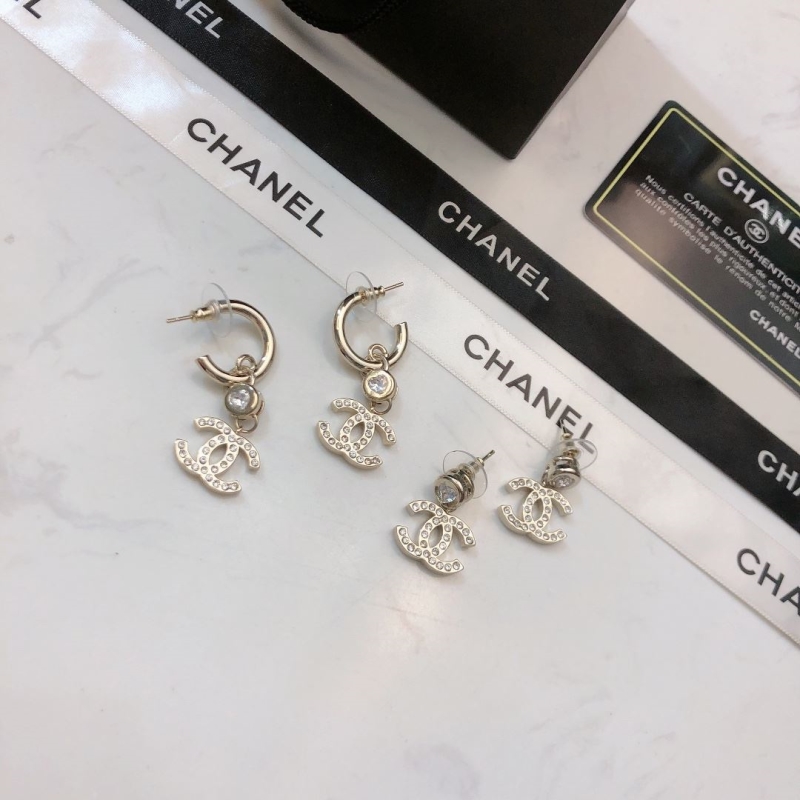 Ch**el earrings